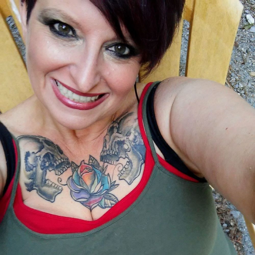 Meet your Posher, Denise